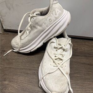 Hoka Clifton 9 sneakers